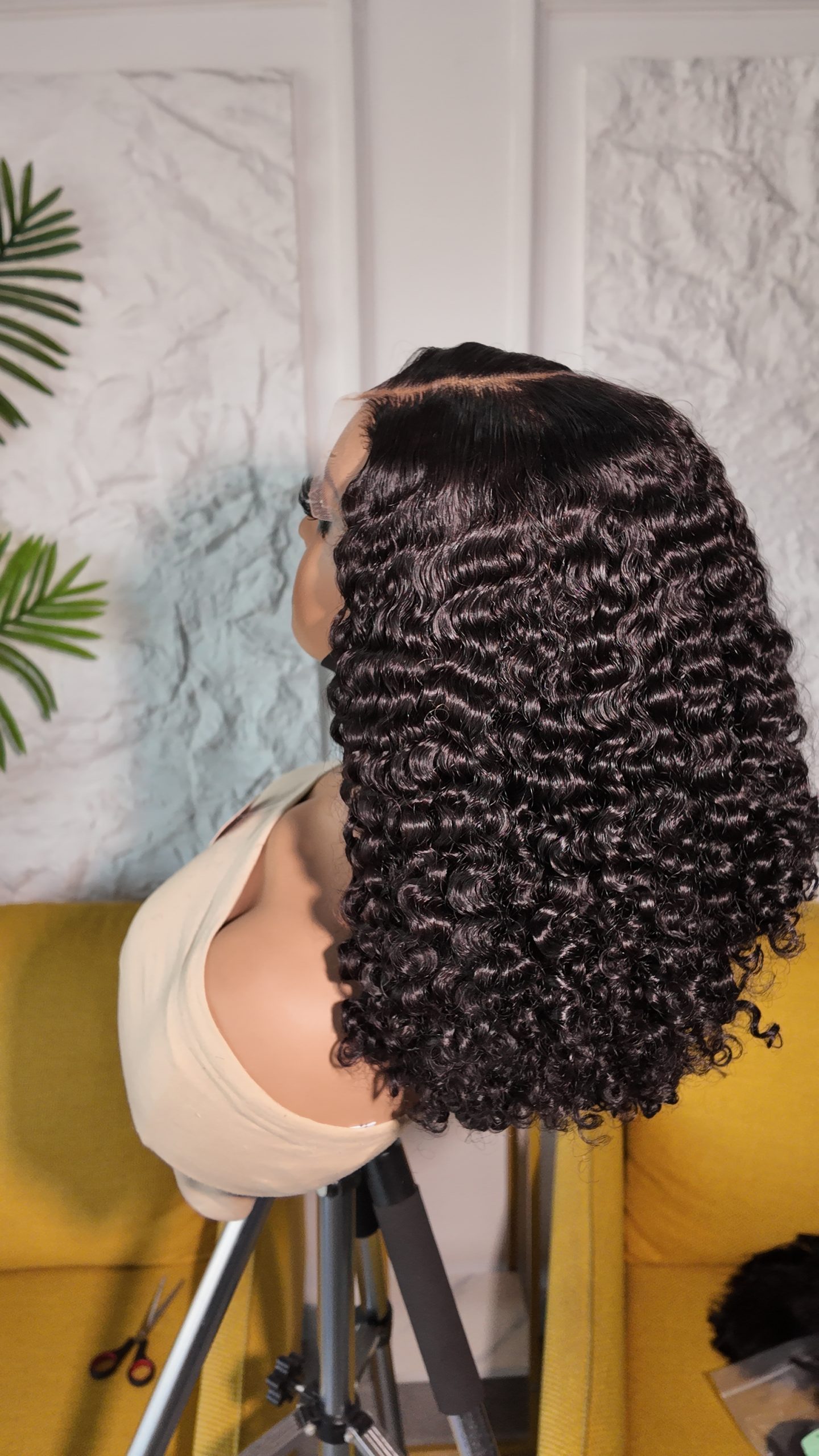 Super double drawn Pixie Curls Wig | 5x5 Transparent closure | 350 grams - Image 4